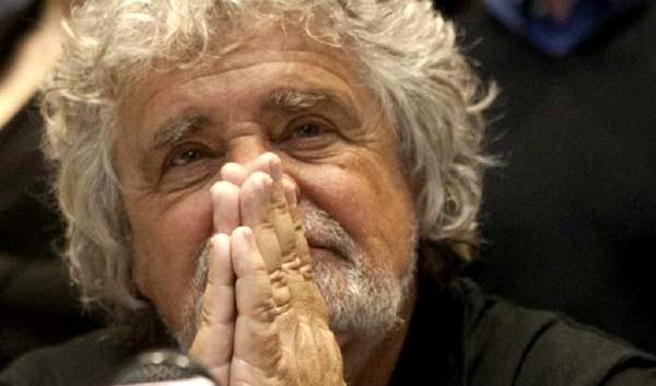 Grillo. Piovono denunce da tutta Italia per istigazione all’insubordinazione