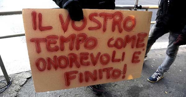 Forconi e studenti, disagi da Ventimiglia a Roma. Fiom incontra il Governo