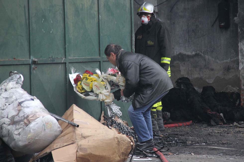 Prato, il lutto fa scoprire una Comunità ai margini