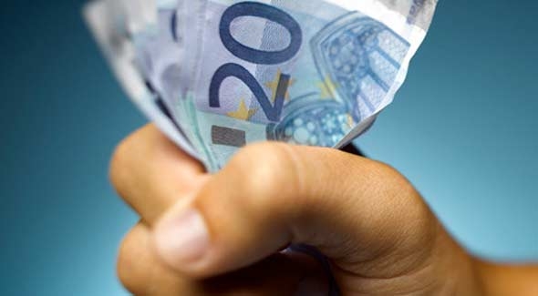 I conti del ministro Saccomanni non tornano. Penalizzati pensionati e disoccupati