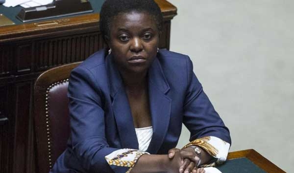 La Padania e la Lega contro Kyenge: “Ministro alla negritudine”