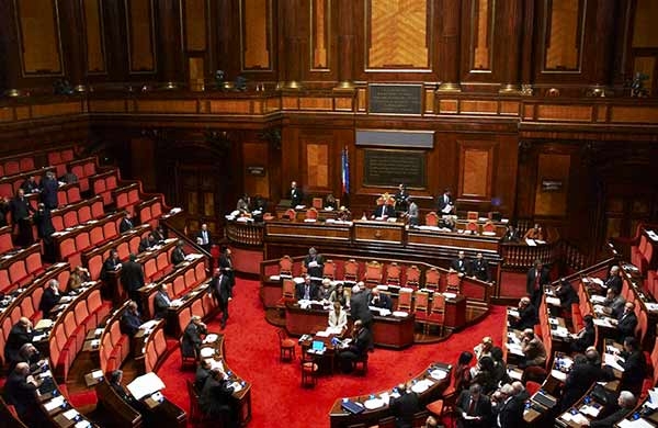 Il Decreto SalvaRoma ripescato e salvato dall’Aula del Senato