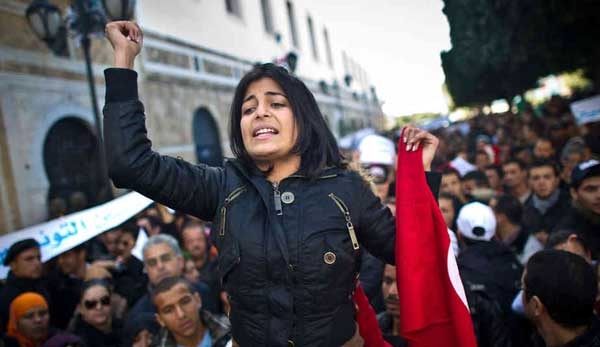 Tunisia. Addio alle discriminazioni. Nella nuova Costituzione parità uomo-donna