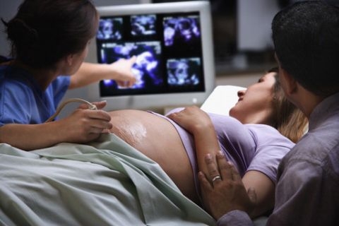 Citomegalovirus, la malattia congenita che le mamme non conoscono