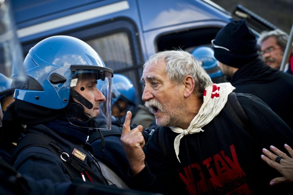 Tav. Tribunale condanna i No Tav a risarcire la società Ltf