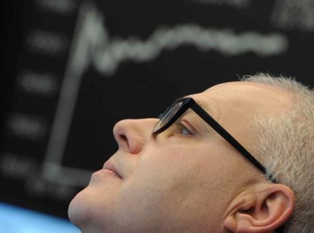 Lo spread continua a scendere, Piazza Affari a volare