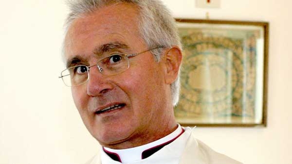 Ior. Arrestati monsignor Nunzio Scarano e il parroco di Salerno