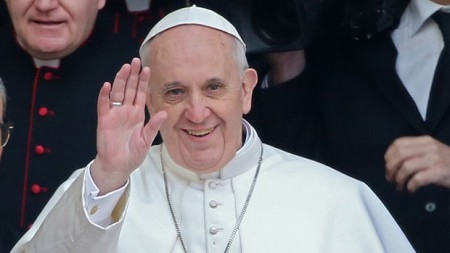 Francesco, un papato di rottura? Si, ma anche no
