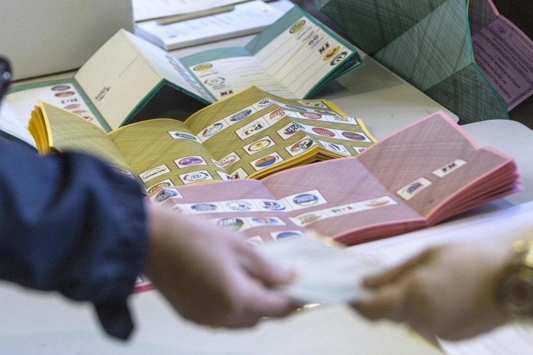 Elezioni. Una legge che più brutta non si può. Parlamento KO