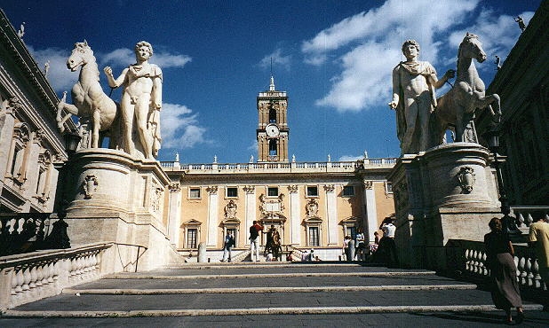 Comune di Roma, non ci saranno tagli ai salari.  I sindacati, ora lotta a sprechi e inefficienze