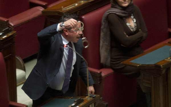 Dl carcere. Governo pone la fiducia