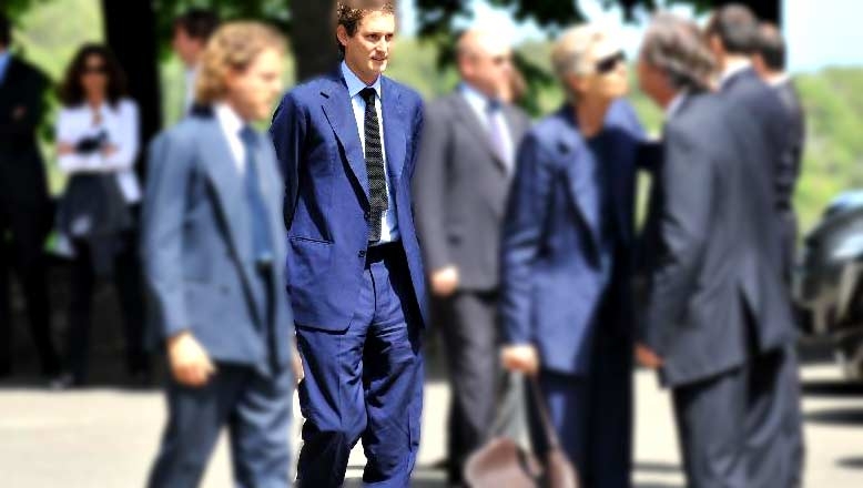 John Elkann, l’irrispettoso figlio di papà dovrebbe imparare a tacere