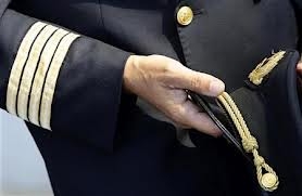 Alitalia. Domani ultimo confronto con i sindacati dei piloti