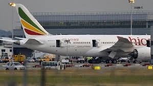 Dirottamento aereo. Il copilota chiedeva asilo politico