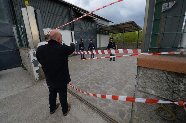 Pistoia, trovati resti di un uomo sciolto nell’acido