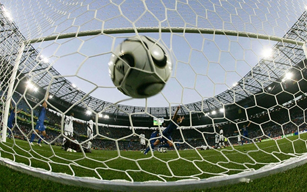 Turno infrasettimanale, le prime tre vincono tutte. E domenica c’è un Napoli-Juventus