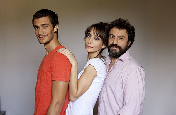 “La Luna su Torino”. Commedia poetica sulla precarietà esistenziale. Recensione. Trailer