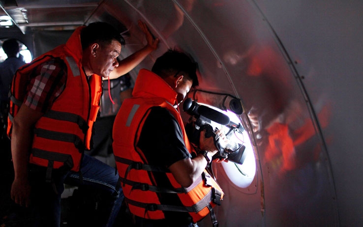 Malaysia. Trovati possibili resti aereo scomparso. Una pista credibile