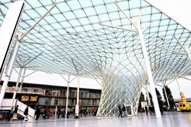 Milano “invasa” per il salone del mobile