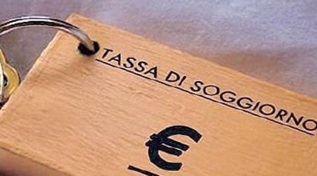 Domani protesta albergatori su tassa soggiorno, per la prima volta in piazza