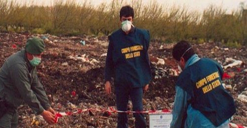 Rifiuti. Traffico illecito tra Puglia e Campania, 14 arresti