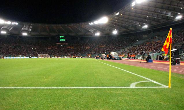 Turno facile per la Juve, vittoriosa in Europa.  Ma la Roma non molla