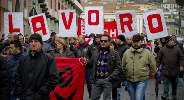 Lavoro. Istat, a febbraio disoccupazione record. Oltre 3,3 milioni