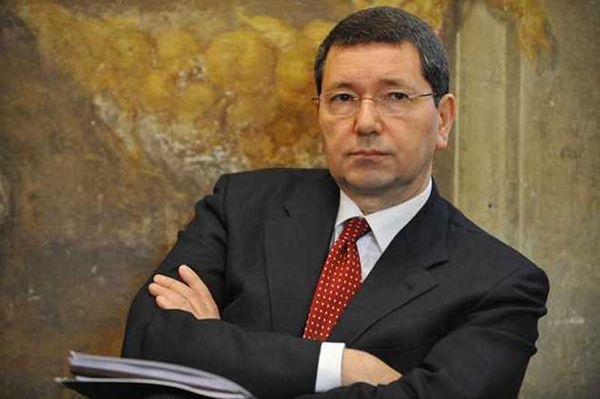 All’Eliseo va in scena il Comune di Roma. Cgil, Cisl, Uil annunciano mobilitazione