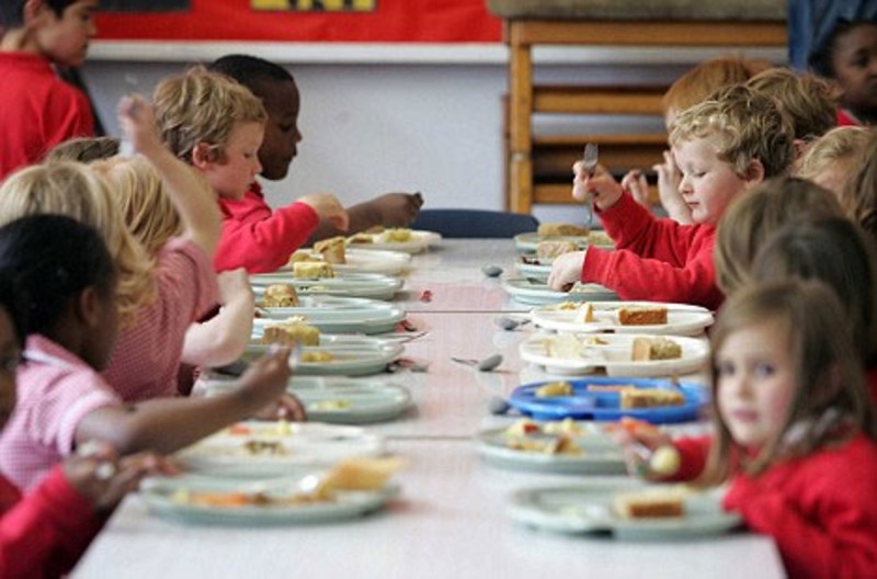 Pomezia. Altra discriminazione sui bambini. Vergogna comune e ministra