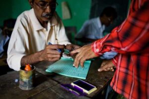 India. Elezioni, vittoria schiacciante per la destra nazionalista