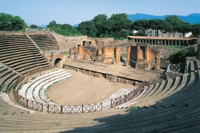 Pompei: riapre il Teatro Grande