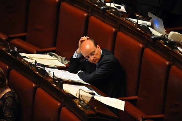 Arresto di Genovese. Solo 39 voti contrari