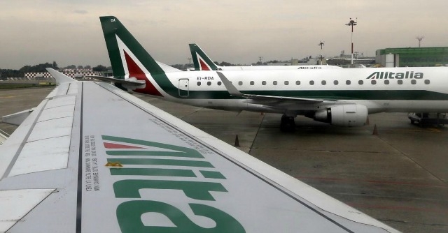 Alitalia sul filo del rasoio. Trattative ancora in alto mare