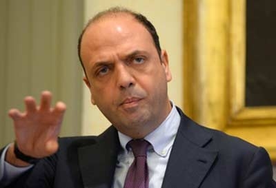Roma sicura, Alfano ne parla ma non prevede provvedimenti e risorse