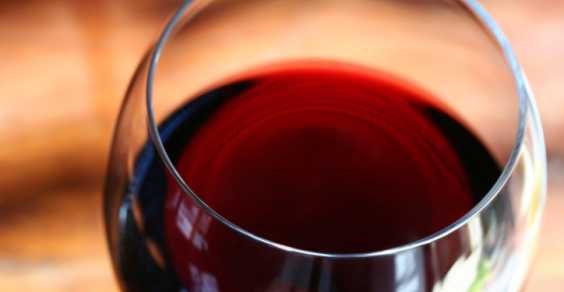 Frode alimentare. Sequestrate 30mila bottiglie di Brunello falso