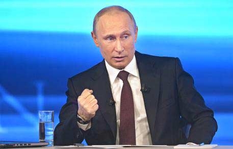 Ucraina, Putin: “ Le sanzioni economiche avranno un effetto boomerang”