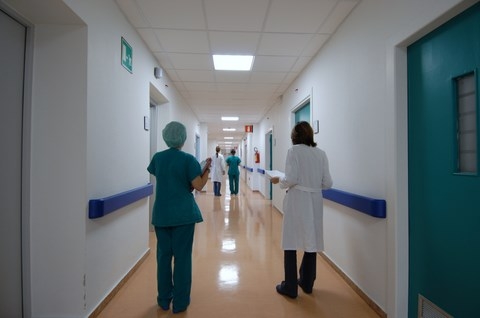 Stamina. Accolto ricorso ospedale Brescia, niente cure per il bimbo di Trapani