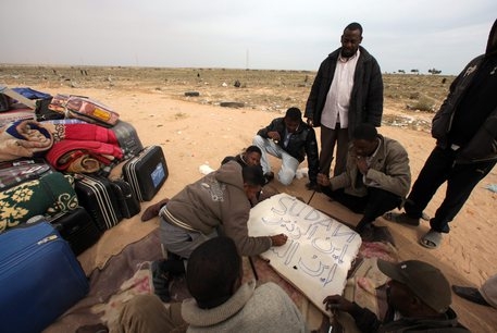 Delrio, fieri di Mare Nostrum. Unhcr, migranti abbandonati