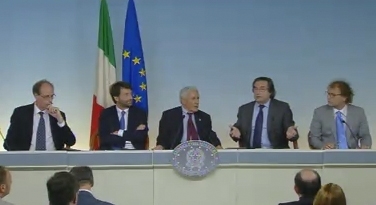 Un requiem per le vittime di tutte le guerre. DIRETTA STREAMING