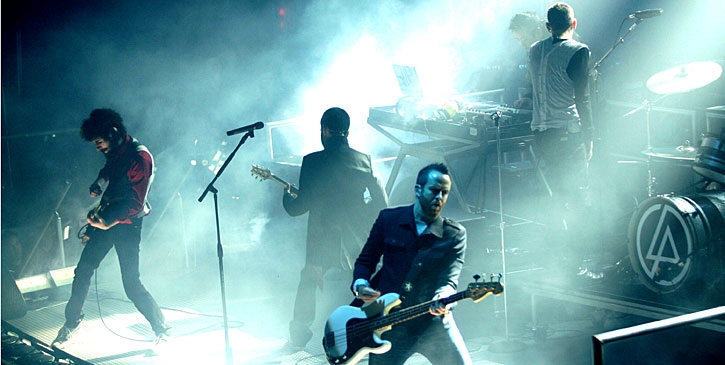 Linkin Park a Milano. Tutto esaurito per un concerto strepitoso
