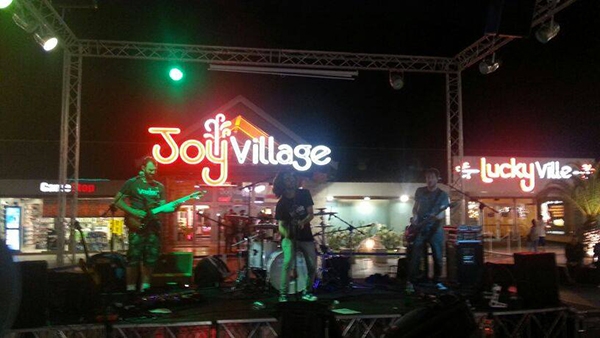 ‘Summer Village Festival’, musica e intrattenimento al Parco de’ Medici di Roma