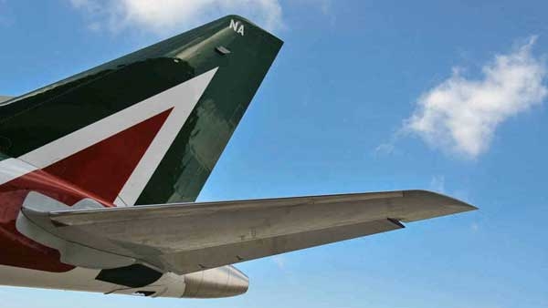 Alitalia. USB: ‘Cgil, Cisl e Ugl fanno saltare l’incontro’