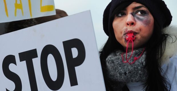 Femminicidio. Pd, il governo attivi subito un piano antiviolenza