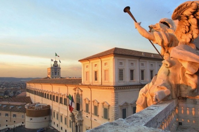 Riforme. Al Senato riprende la discussione. L’opposizione sale al Colle