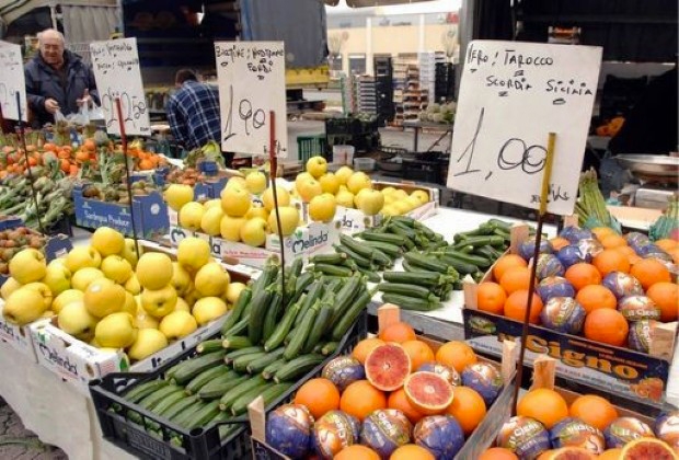 Taglio spesa alimentare, è deflazione a tavola