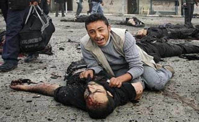 Gaza. Situazione disperata, 341 vittime, oltre 50mila sfollati. IL VIDEO
