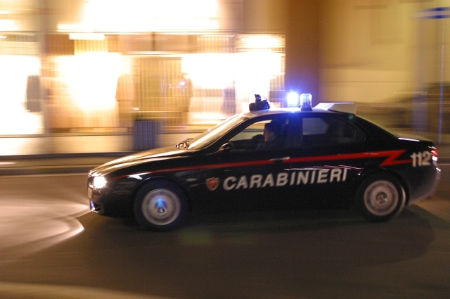 Roma. Rapine per noia con calci e pugni. Presi due del branco, hanno 22 anni