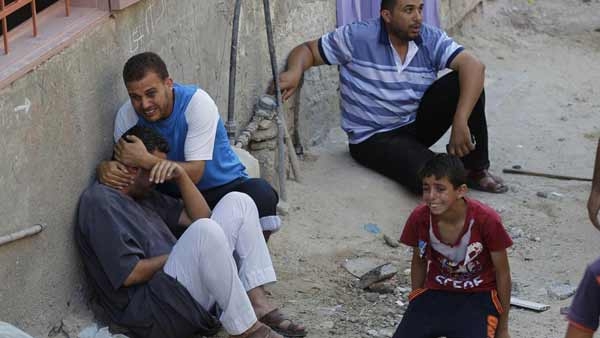 Gaza. Atto di forza di Israele. Bombardata Beit Lahya, migliaia di sfollati