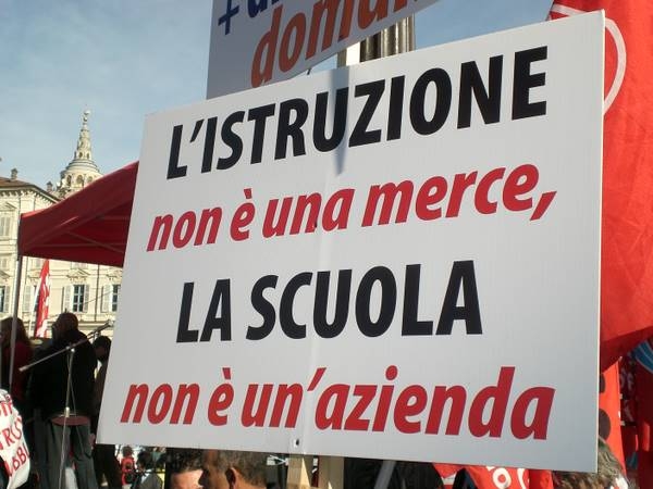 Mattone su Mattone, ricostruiamo l’Istruzione?