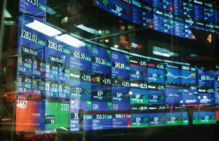 Stagnazione tedesca e crisi ucraina sbilanciano le Borse